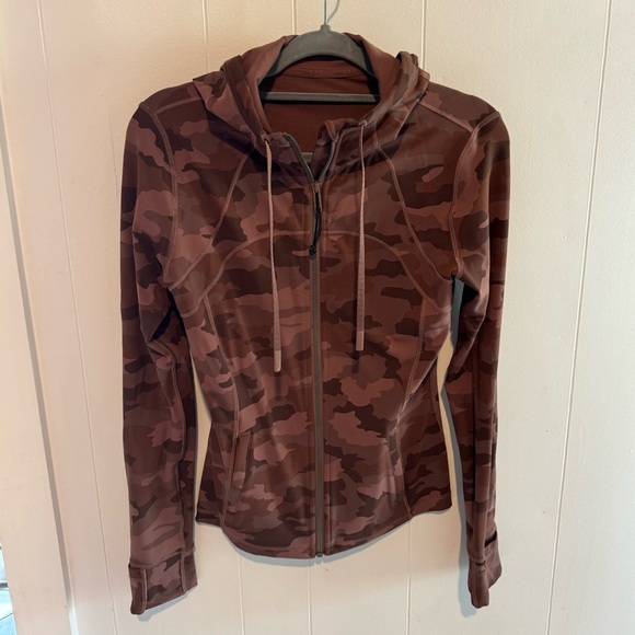 Lululemon Hooded Define Jacket size 8 - Picture 2 of 4